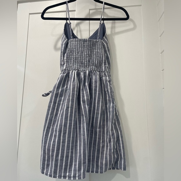 Abercrombie & Fitch Wrap Dress Size XST - Picture 2 of 3